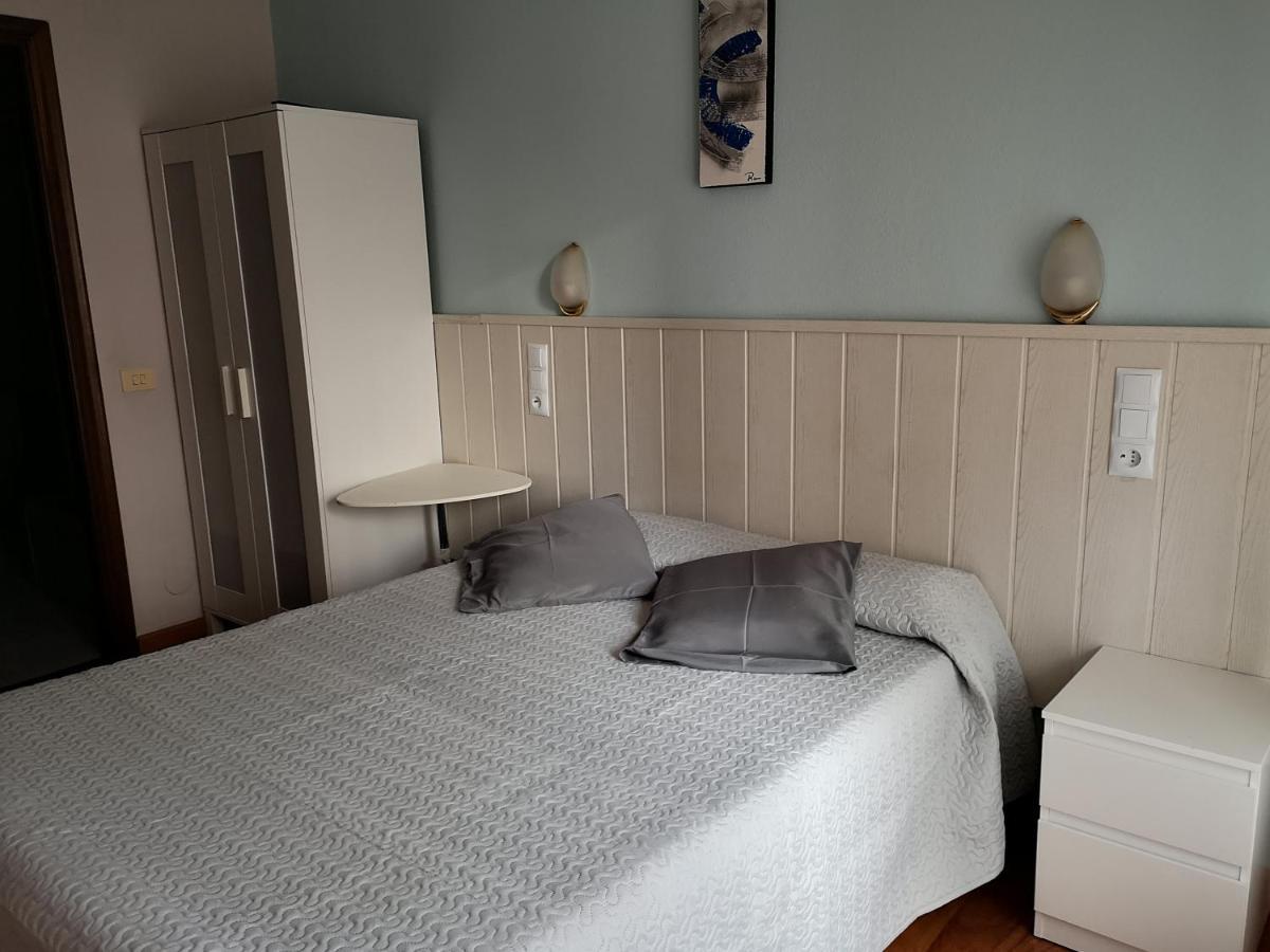 Hostal Campoamor Хихон Экстерьер фото