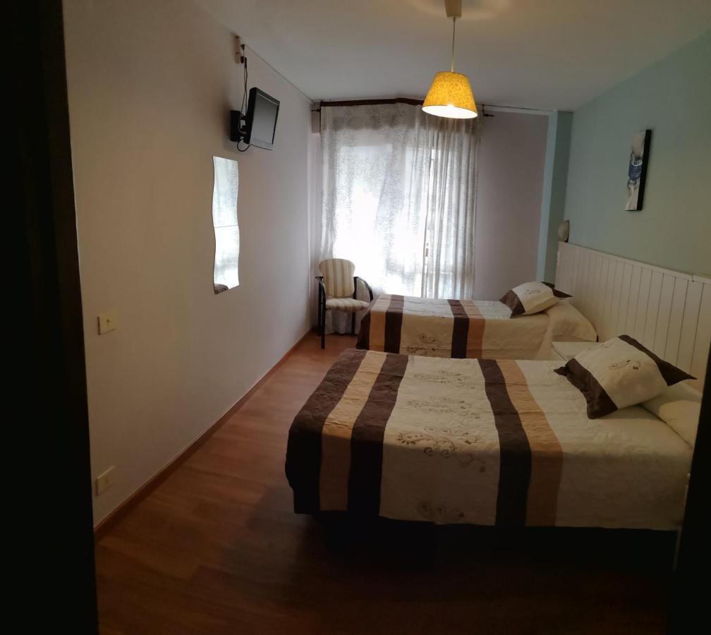 Hostal Campoamor Хихон Экстерьер фото