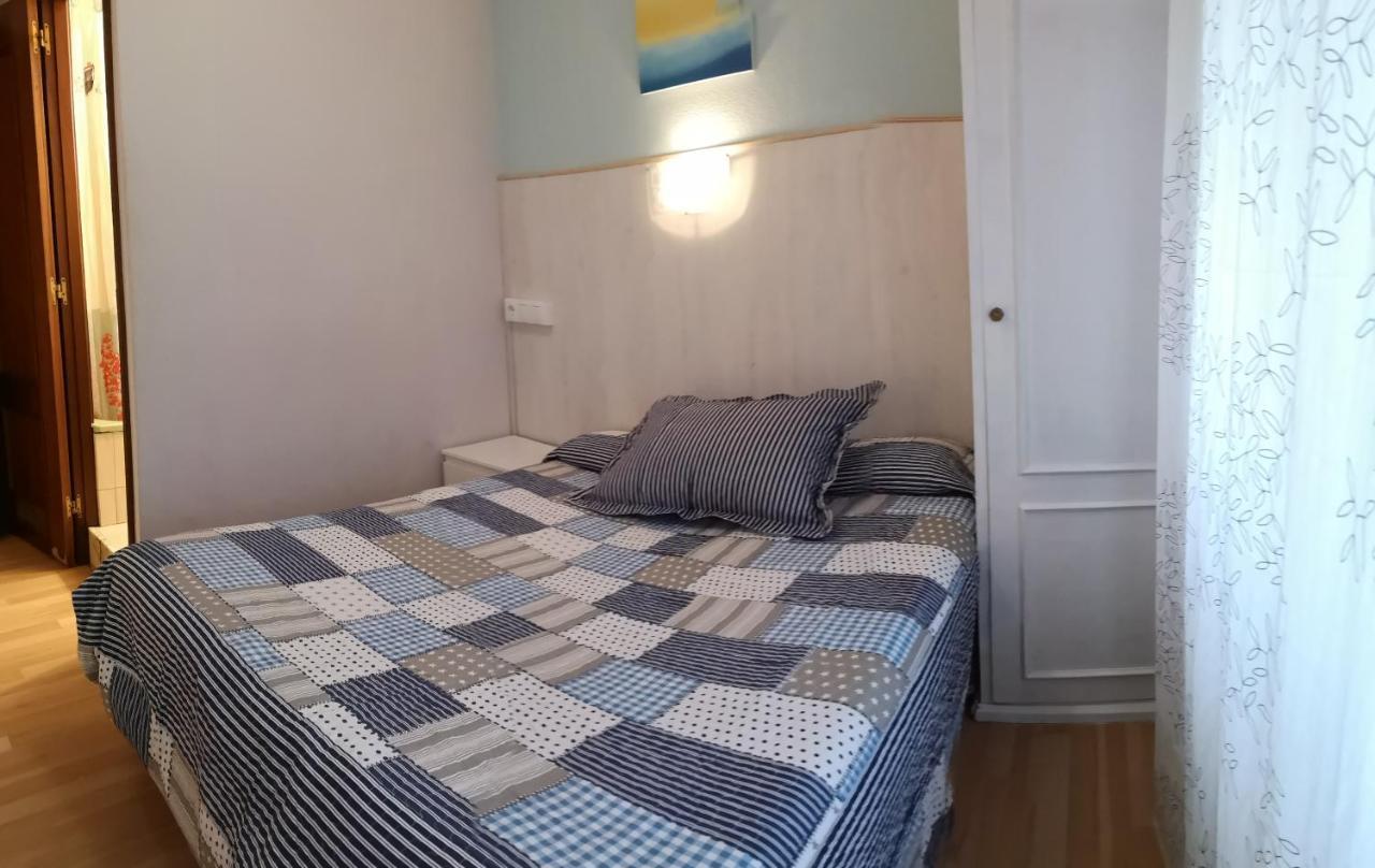 Hostal Campoamor Хихон Экстерьер фото